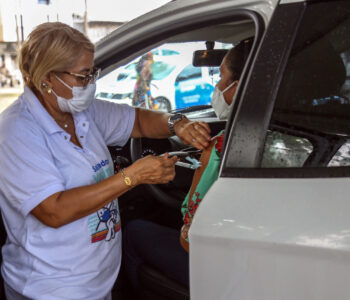 Salvador prorroga campanha e promove Happy Hour da Vacina contra Influenza e bivalente nesta quarta (31)