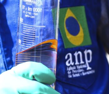ANP encontra irregularidades nos preços de combustíveis na Bahia e em outros estados