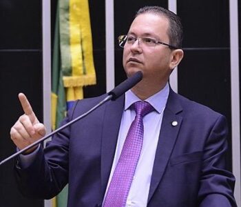 Deputado baiano cria projeto de lei humanizado que objetiva diminuir o número de abortos legais no Brasil