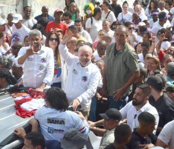 Independência na Bahia: festa tem Lula e motociata sem Bolsonaro