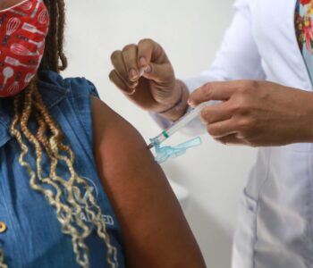 Covid-19 e gripe: confira os postos de vacinação em Salvador nesta quinta (17) 