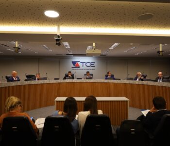 TCE desaprova prestação de contas da Bahiatursa e aplica multas de R$ 4 mil a dois gestores