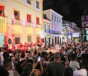 Natal Salvador: Corais e orquestras se apresentam no Palco da Anunciação
