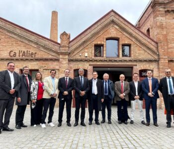 Na Espanha, governador articula acordo de cooperação técnica com centro de pesquisa em hidrogênio verde