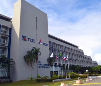 TCE/BA e o Estado da Bahia assinam primeiro Termo de Ajustamento de Gestão