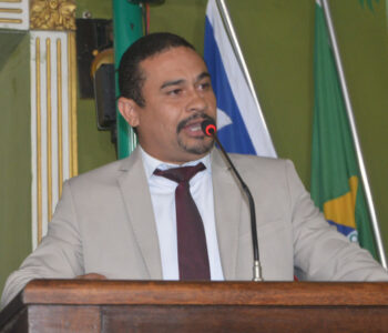 Tiago Ferreira rebate Tinoco: “deveria se preocupar com os ônibus velhos e com o BRT, que já nasce morto”