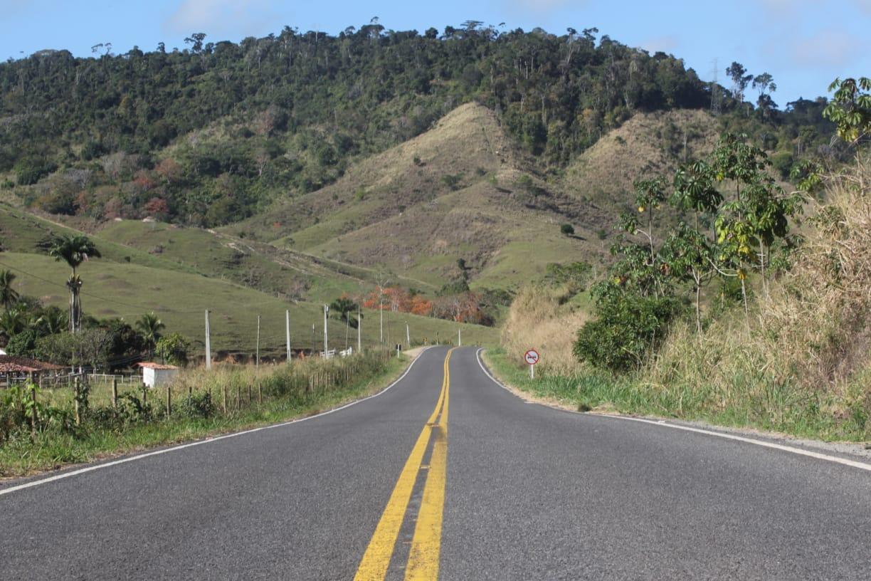 No momento você está vendo Autorizada obra de pavimentação em Botuporã; estrada terá quase 18 km de extensão