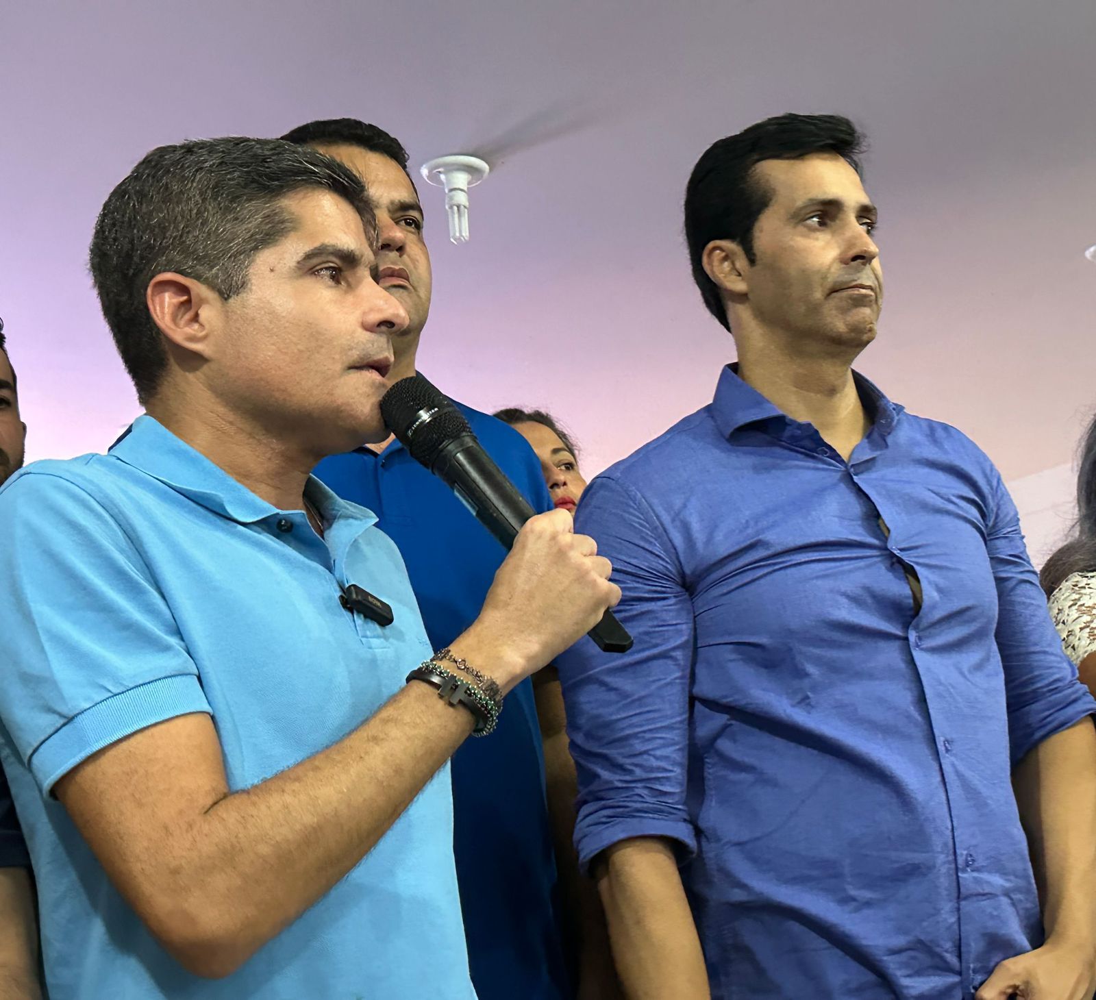 No momento você está vendo Em Amargosa, ACM Neto lança pré-candidatura de Bia Cintra a prefeito