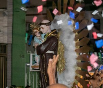 Paróquia do Santo Antônio Além do Carmo celebra 430 anos de devoção a Santo Antônio