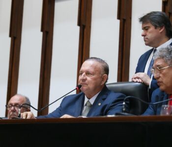 ALBA aprova reajuste de 4% nos salários do funcionalismo