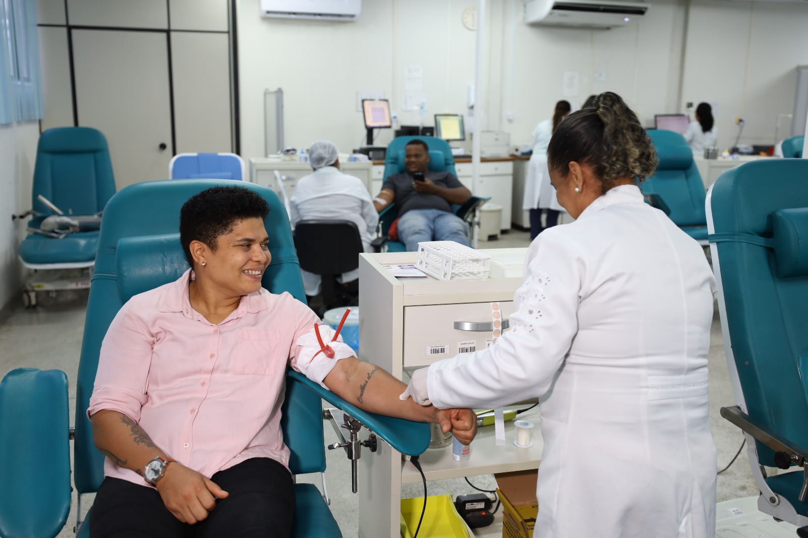 No momento você está vendo Hemoba e Sudesb lançam campanha para incentivar doação de sangue durante Olimpíadas de Paris 2024