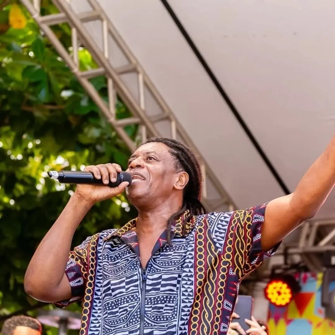 No momento você está vendo Arrastão Musical no bairro Pau Miúdo: Tonho Matéria, Linnoy e Viny Brasil vão agitar o evento