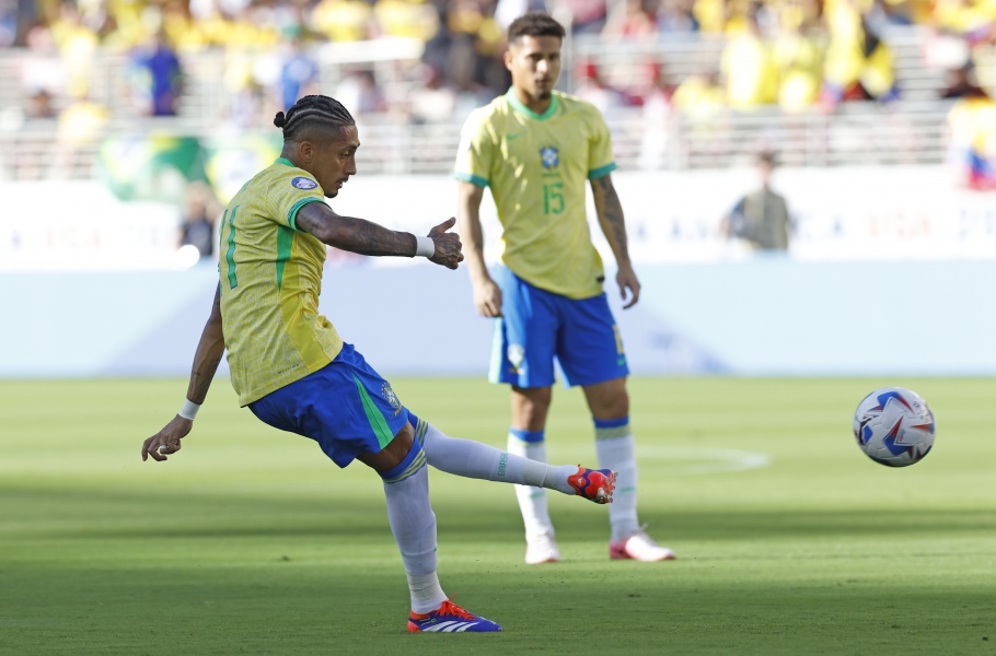 No momento você está vendo Brasil só empata com a Colômbia e enfrenta a pedreira do Uruguai