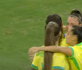 Brasil derrota Espanha e garante lugar na final do futebol feminino