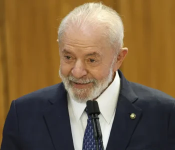 Datafolha: Lula é aprovado por 35% e reprovado por 33%