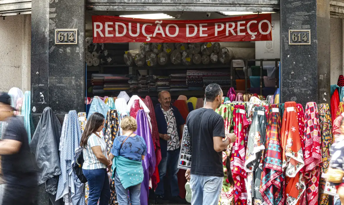 No momento você está vendo PIB cresce 1,4% no segundo trimestre e fica acima do esperado