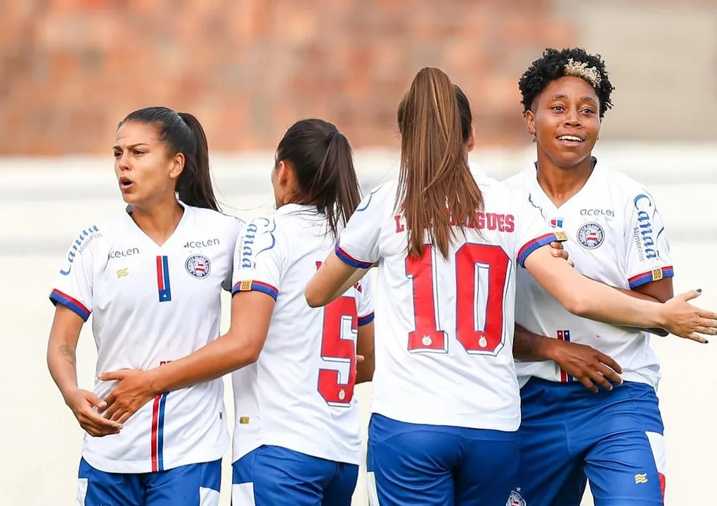 No momento você está vendo Meninas do Bahia ganham de 8 a 0 do FSA