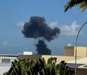 Caça da Força Aérea Brasileira cai em Parnamirim, RN