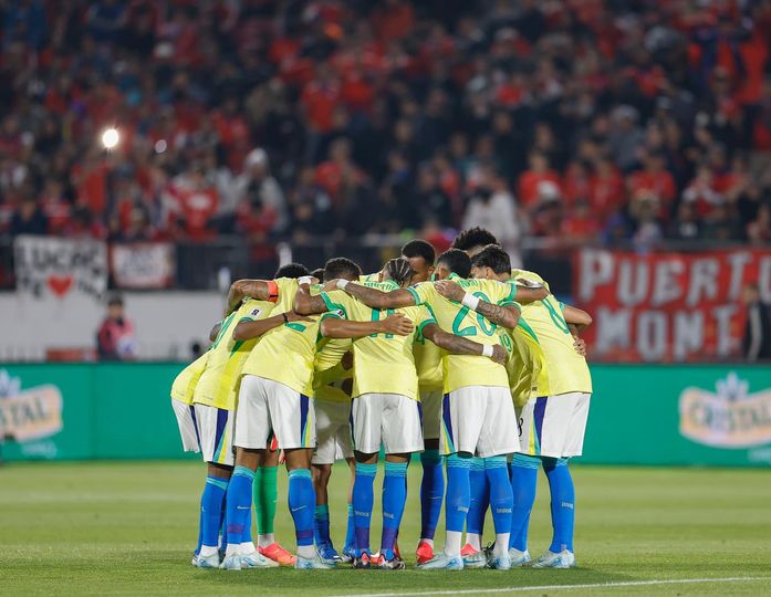 No momento você está vendo Sem jogar bem Brasil vence o Chile de virada