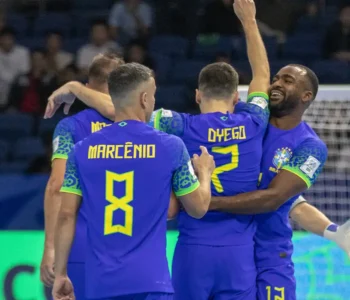 Brasil garante vaga na final da Copa do Mundo de futsal