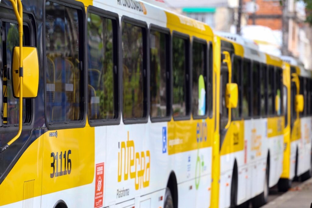 No momento você está vendo Transporte público em Salvador será gratuito neste domingo (6)