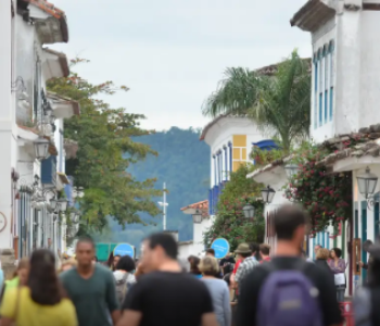 Festa Literária Internacional movimenta Paraty a partir desta quarta