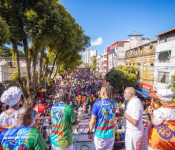 Caminhada Nacional do Samba 2024: Evento antecipa carnaval em Salvador