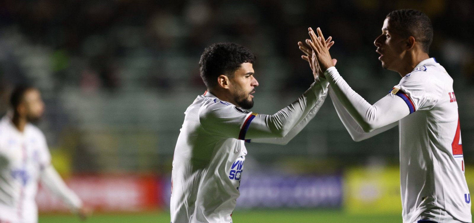 No momento você está vendo Bahia arranca empate na altitude de La Paz e decide na Fonte Nova