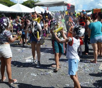 Campanha quer proteger crianças e adolescentes no carnaval