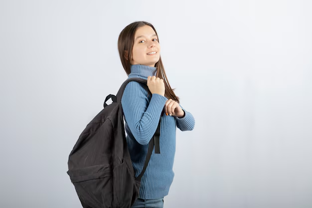 No momento você está vendo Volta às aulas: Como o peso da mochila pode afetar a coluna dos alunos?