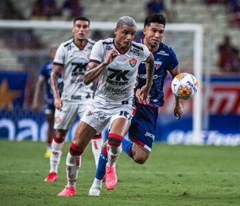 Vitória vence Fortaleza de virada e lidera também no Nordestão