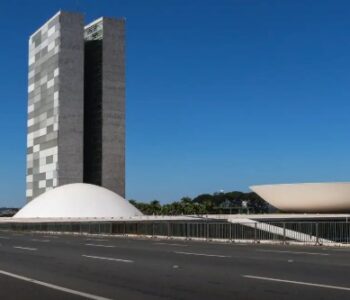 Congresso e Judiciário retomam sessões após feriado de Carnaval