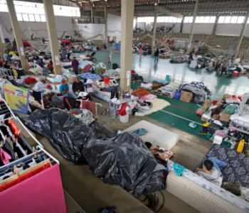 Oito em cada dez brasileiros já apoiaram vítimas de eventos climáticos