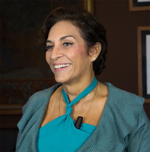 No momento você está vendo “O Poder da Voz”: novo projeto de Dina Rachid ensina como destravar a fala e se expressar com clareza