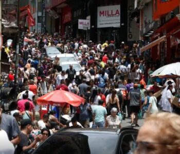 Brasil sobe cinco posições no ranking do IDH e está na 84ª colocação