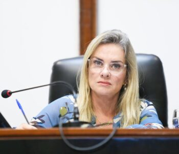 ALBA repudia invasão no plenário