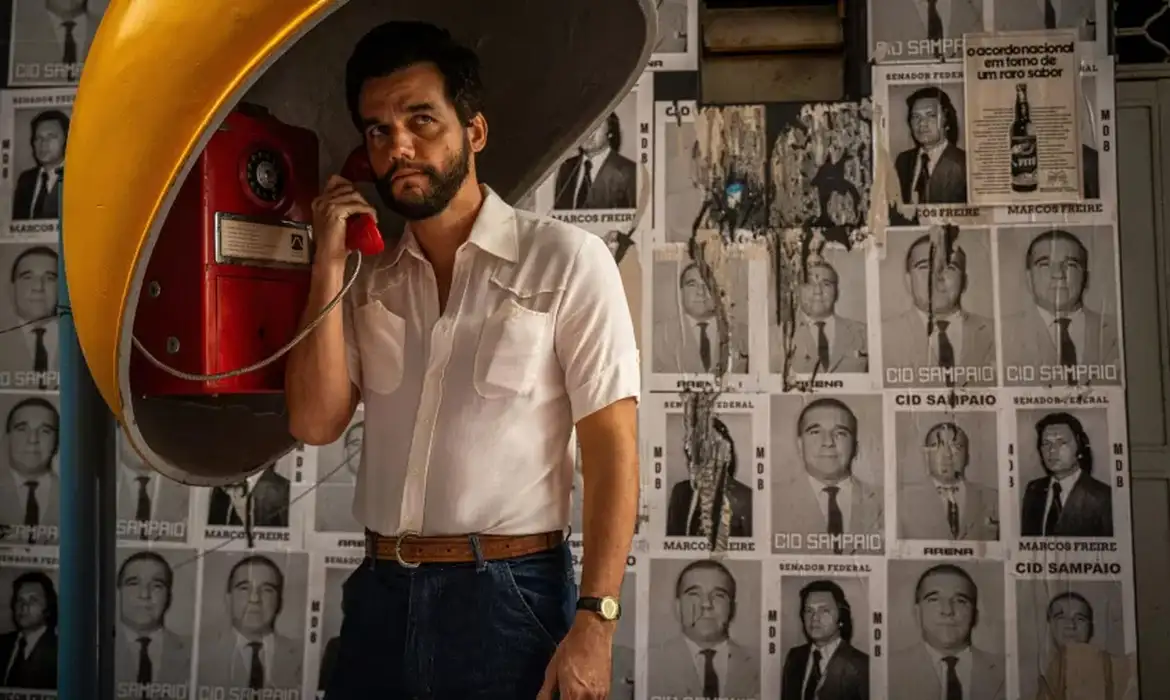No momento você está vendo O Agente Secreto ganha melhor direção e melhor ator em Cannes