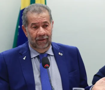 Após fraude no INSS, Lupi sai demissão do Ministério da Previdência