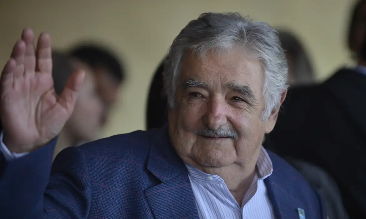 No momento você está vendo Ex-presidente do Uruguai, Pepe Mujica morre aos 89 anos