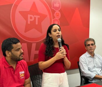 Ana Carolina se torna favorita a presidir PT Salvador