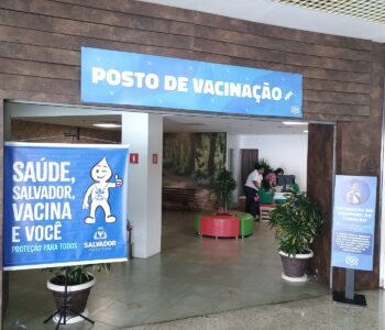 Vacinação gratuita contra gripe é realizada no Shopping Piedade