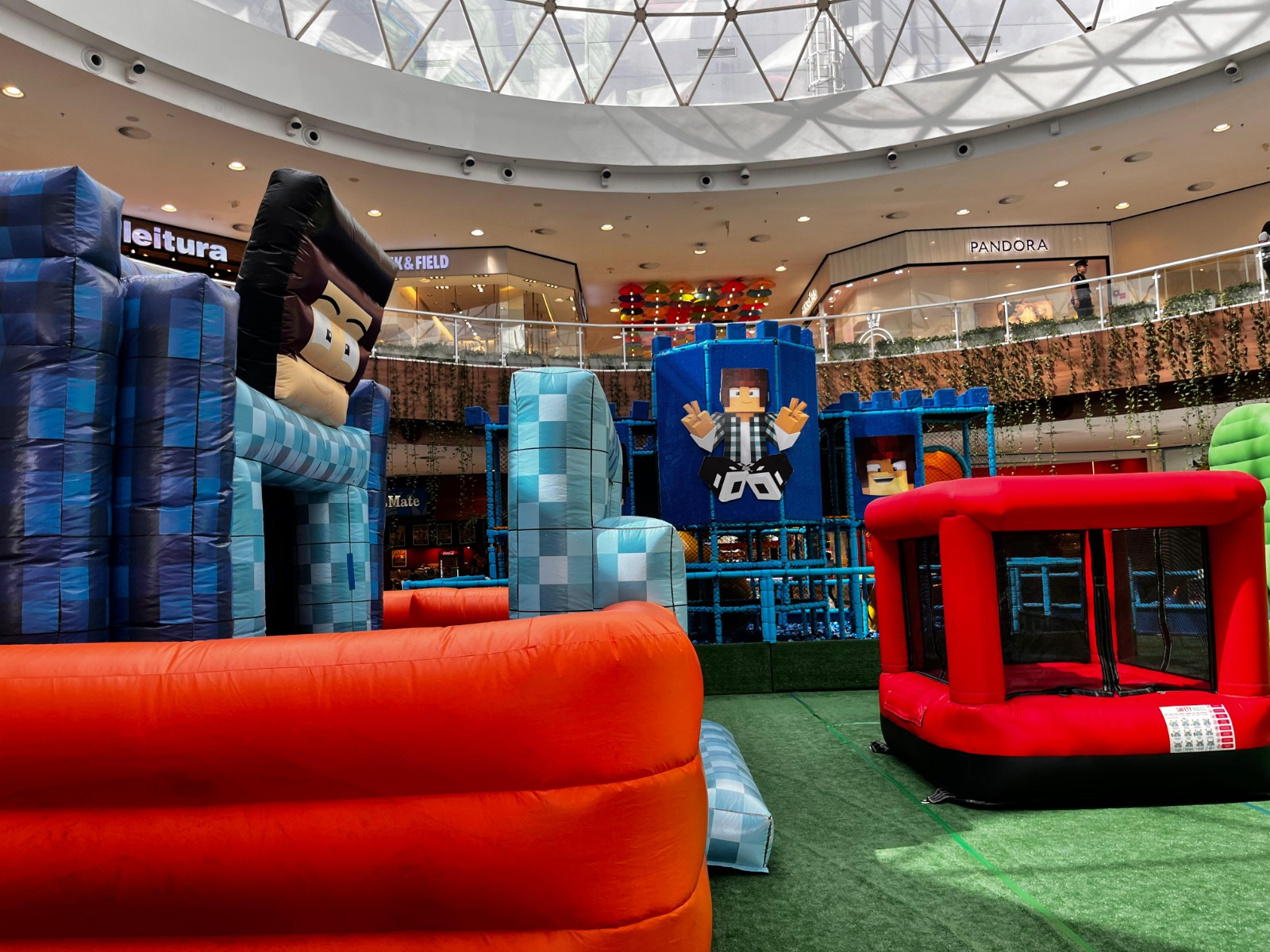 No momento você está vendo Inspirado no universo de Minecraft e Roblox, parque Authentic Games está no Shopping Paralela