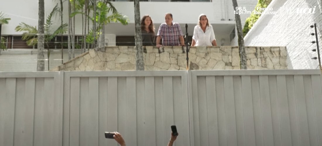 No momento você está vendo Opositores venezuelanos refugiados em embaixada chegam aos EUA após operação de resgate espetacular