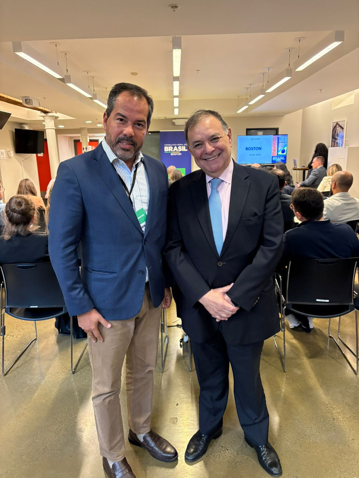 No momento você está vendo Presidente do Sinduscon-BA participa de imersão internacional no MIT