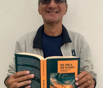 “Na Orla do Ocaso – Memórias de Vida e Literatura”, de Ruy Espinheira Filho: prosador da memória