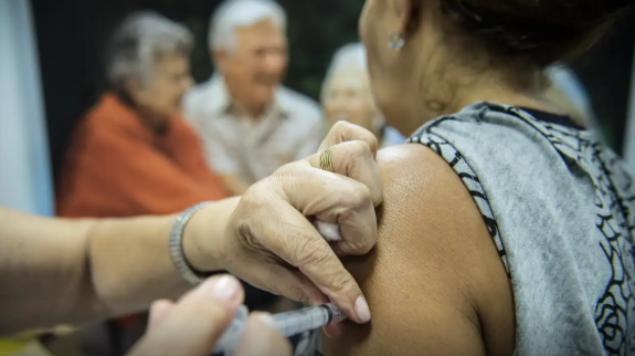No momento você está vendo Idosos são os mais atingidos por infecções do vírus da gripe