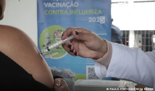 No momento você está vendo Mortes por influenza na capital paulista crescem 127% este ano