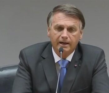 Bolsonaro é alvo de operação da PF e terá de usar tornozeleira eletrônica