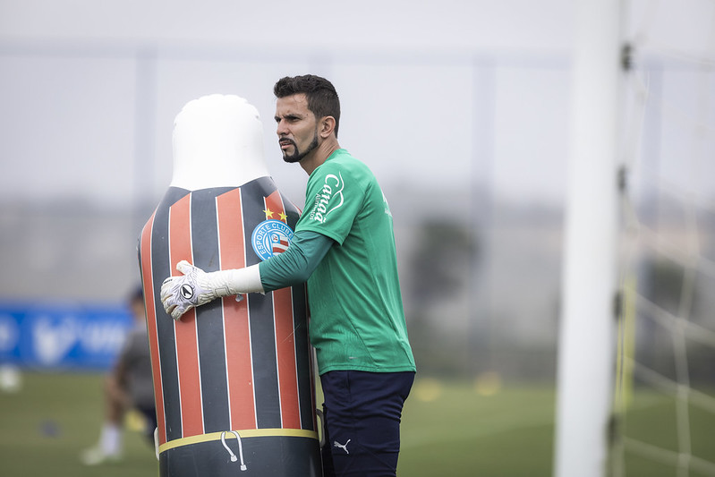 No momento você está vendo Goleiro foi feito pra jogar com as mãos