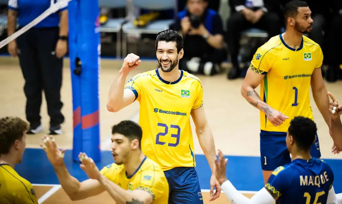 No momento você está vendo Brasil derrota Argentina e segue líder na Liga das Nações Masculina